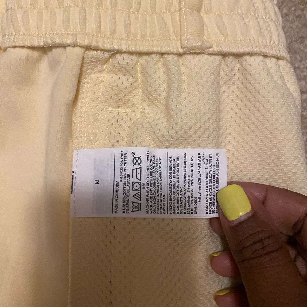 Old Navy Women's Athletic Shorts - Light Yellow